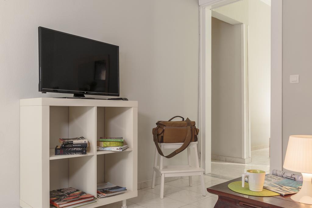 H14 Rooms & Apartments Adults Only Rhodes City Екстериор снимка