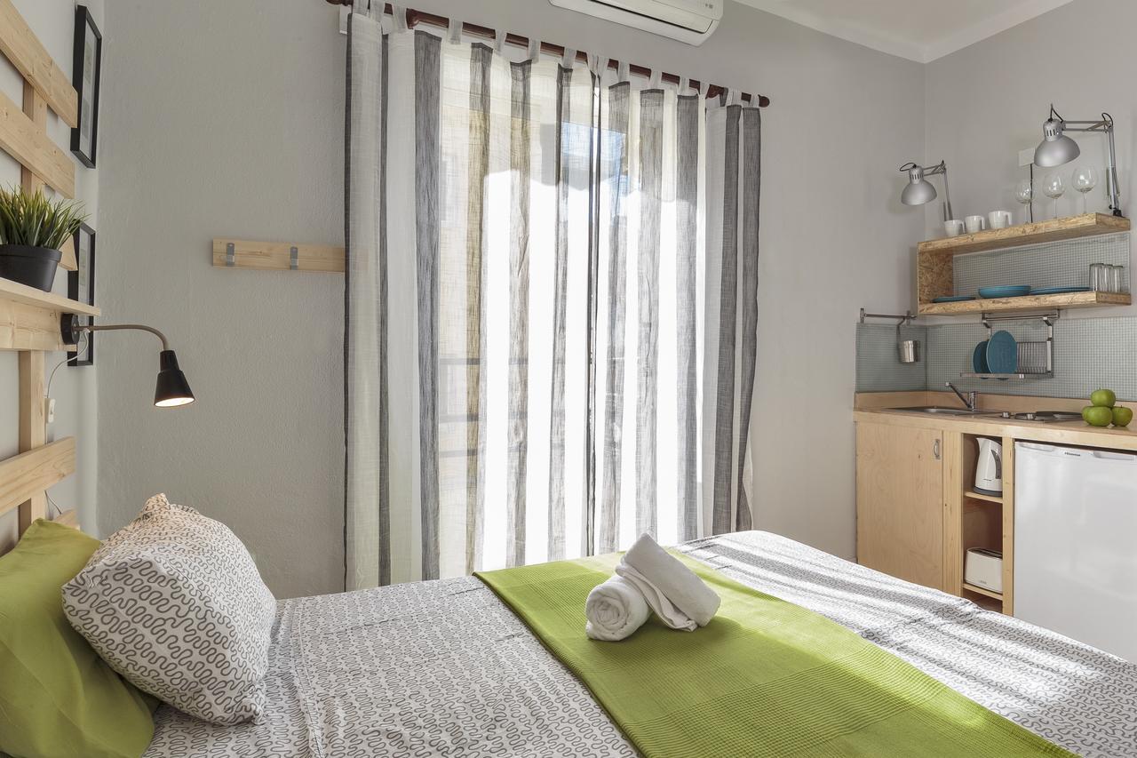 H14 Rooms & Apartments Adults Only Rhodes City Стая снимка